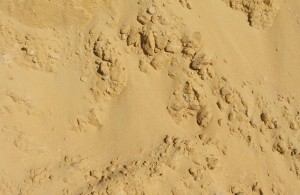 Некондиционный песок от 20м3